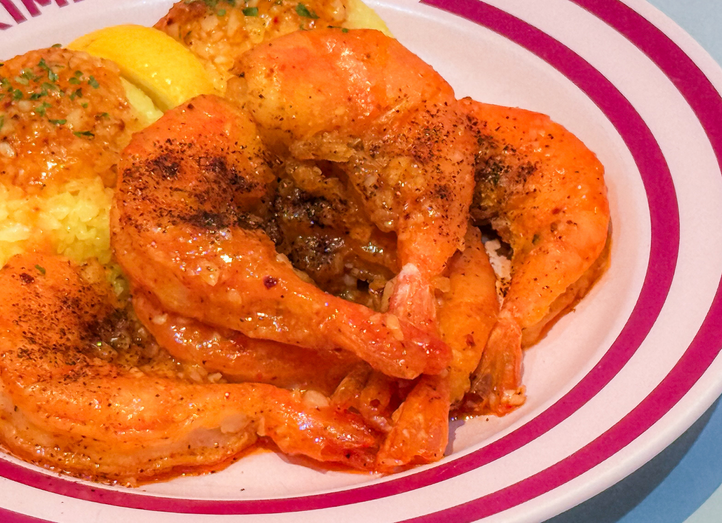 沖縄県恩納村 THE GARLIC SHRIMP ガーリックシュリンプ専門店 Spicy Garlic Shrimp